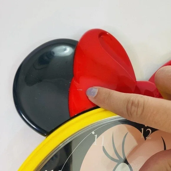 Vintage Minnie Mouse Time Works Wall Clock 90s W/ Box Yellow Black Red Retro - Picture 6 of 9